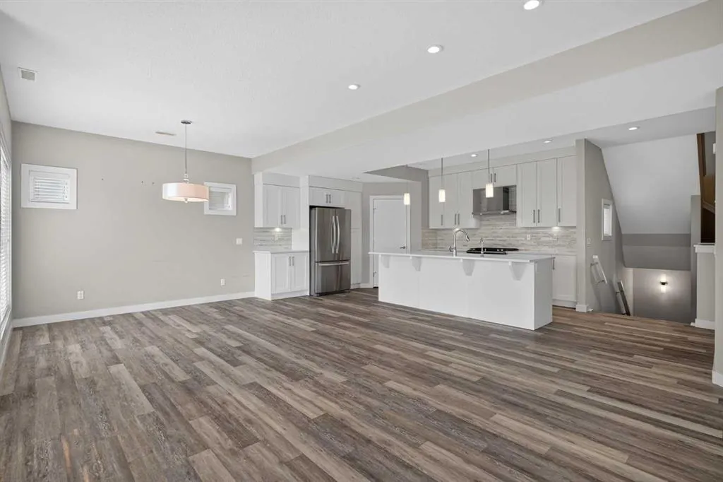 2416 30 Street SW #4