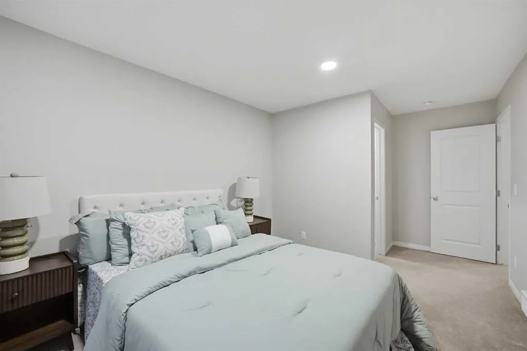 53 Red Sky Road NE