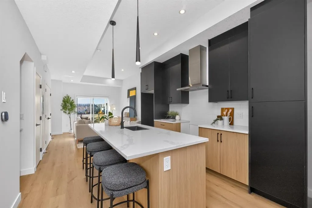 200 Belvedere Boulevard SE #403