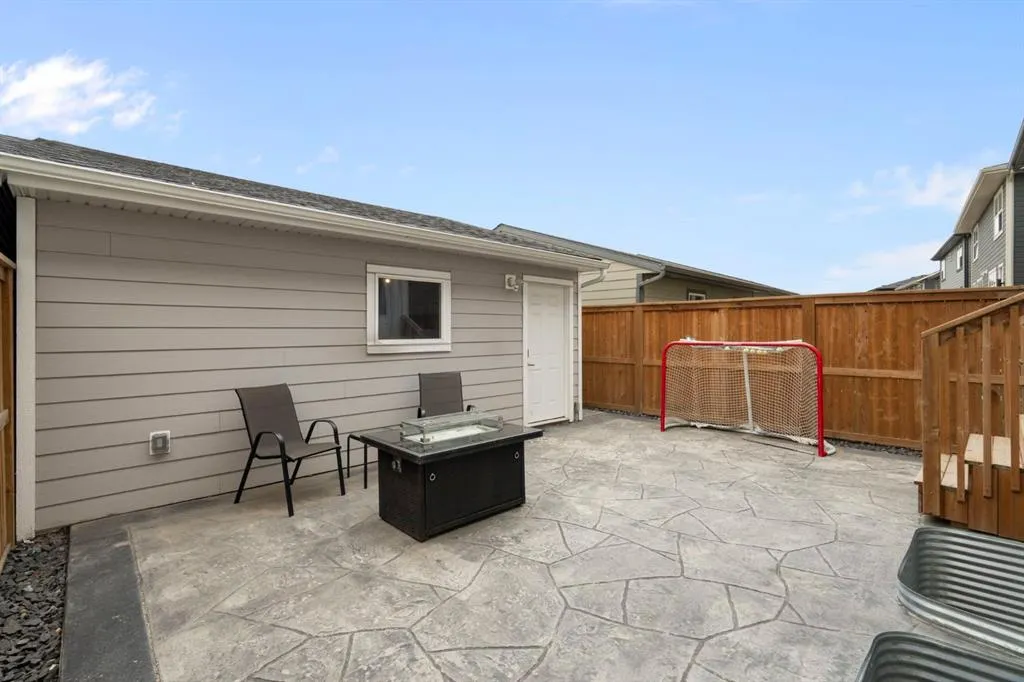 1022 Mahogany Boulevard SE