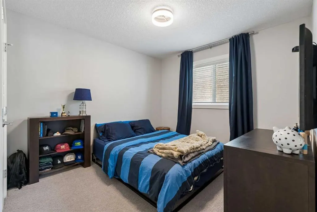 116 Masters Court SE