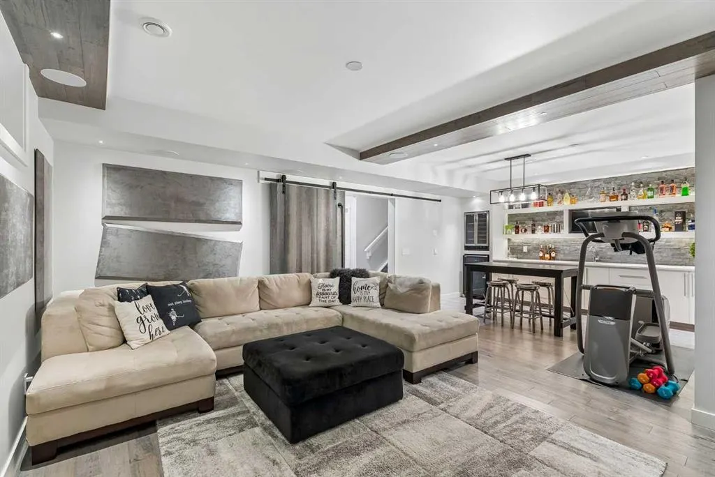 116 Masters Court SE