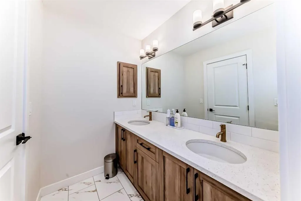 10 Verity Landing SW