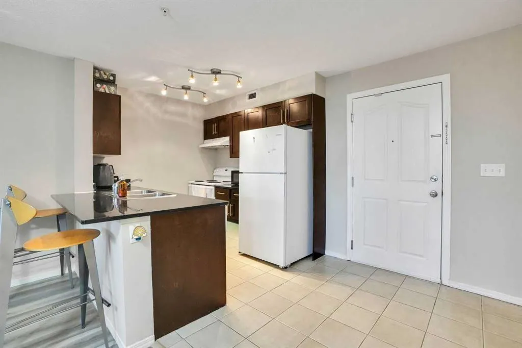 355 Taralake Way NE #215