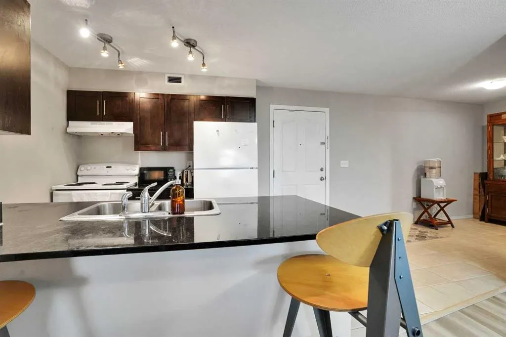355 Taralake Way NE #215
