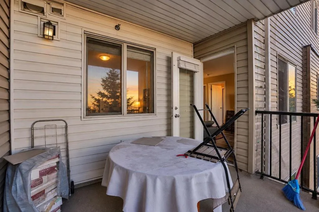 355 Taralake Way NE #215