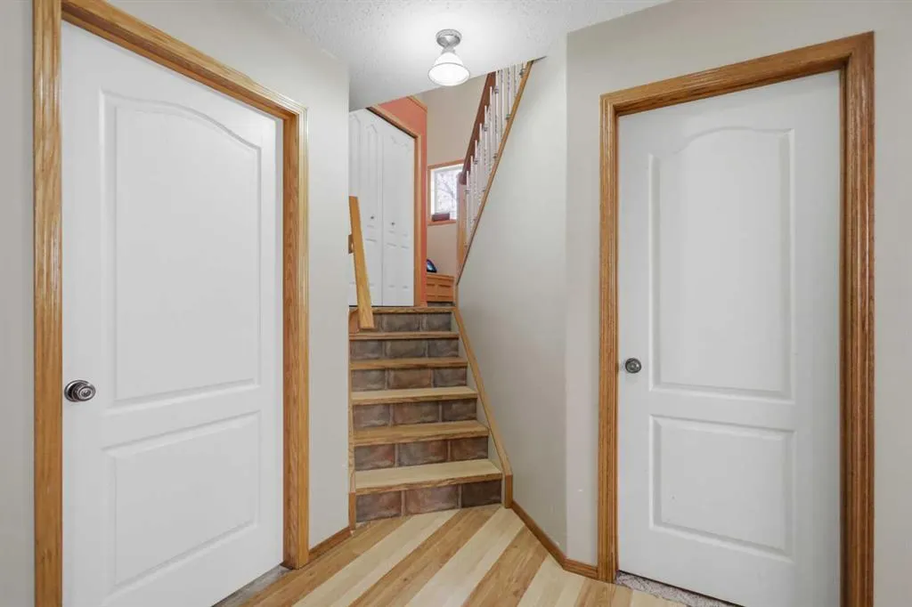 10 Ladwig Close
