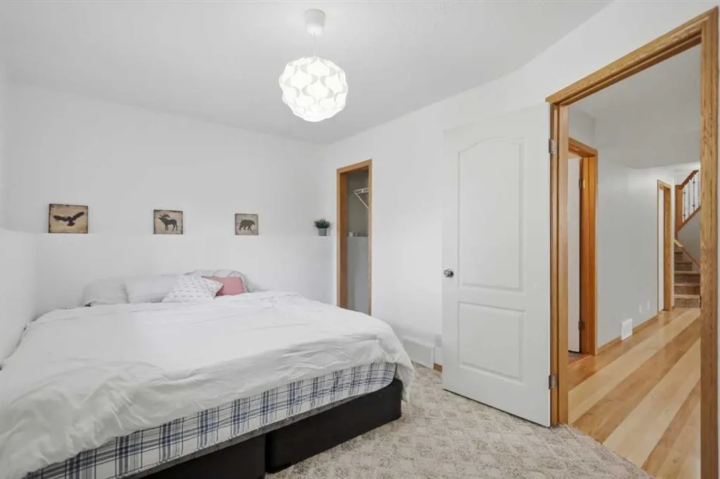 10 Ladwig Close
