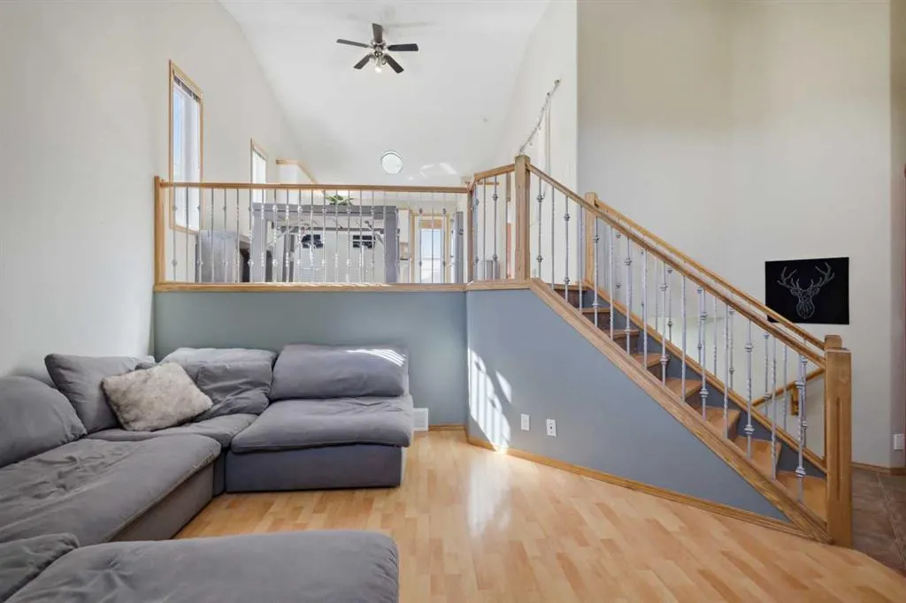 10 Ladwig Close