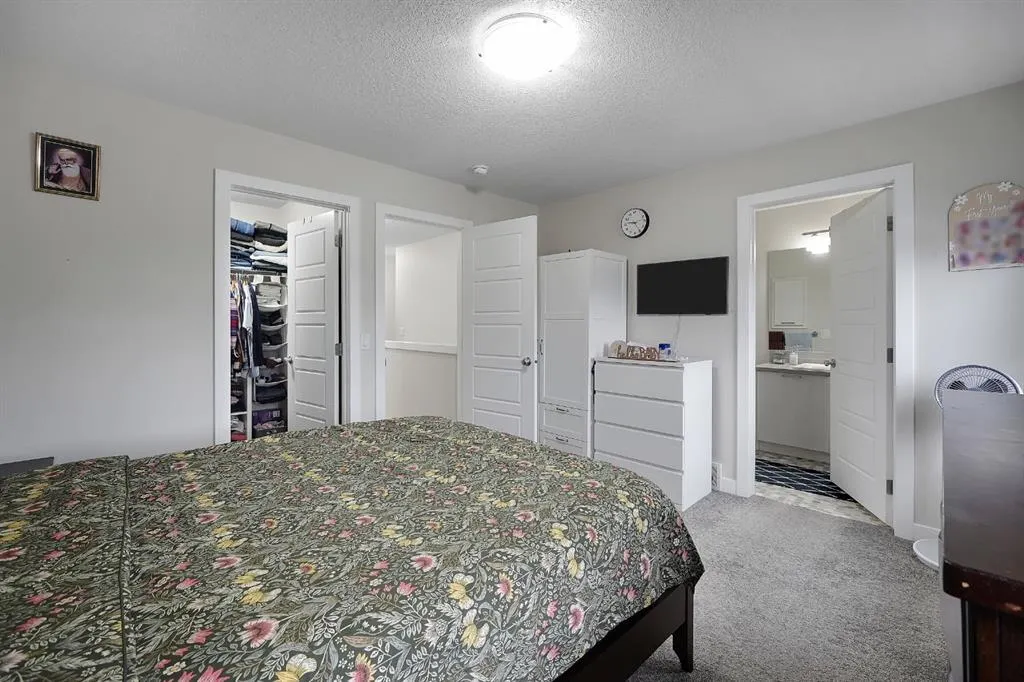 16 Skyview Circle NE