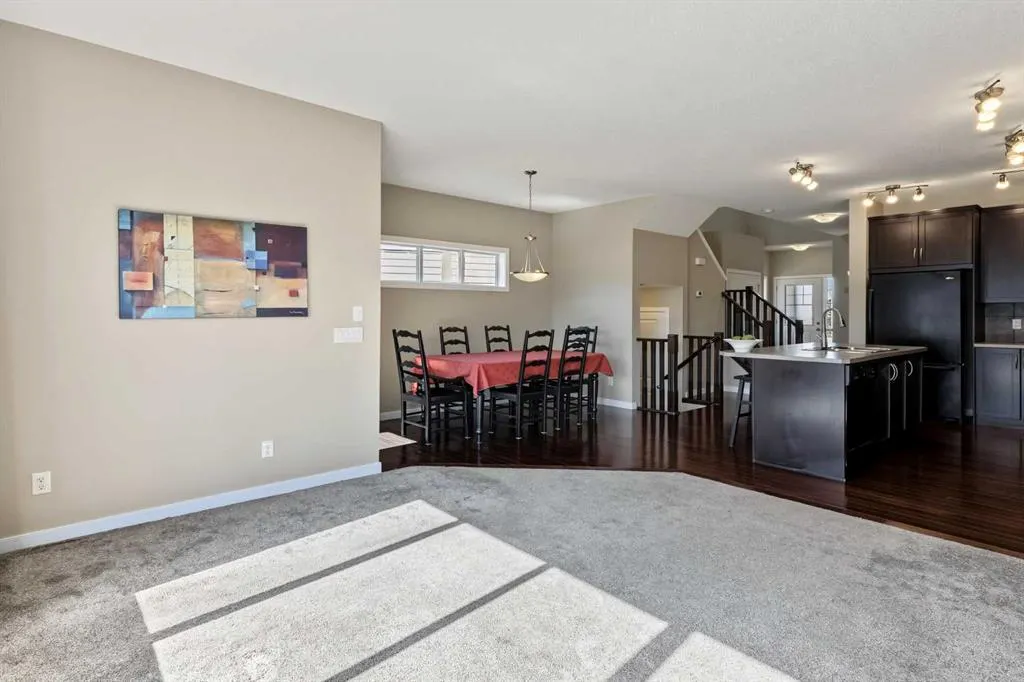13 Panora View NW