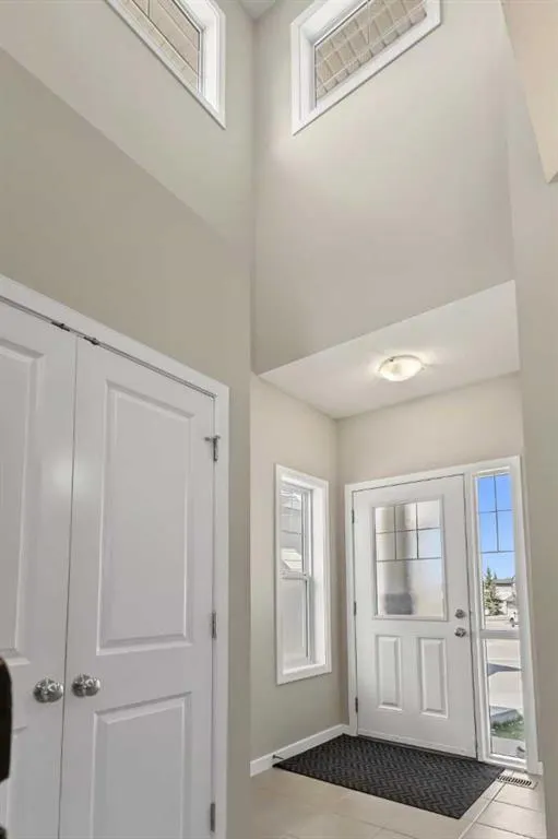 13 Panora View NW