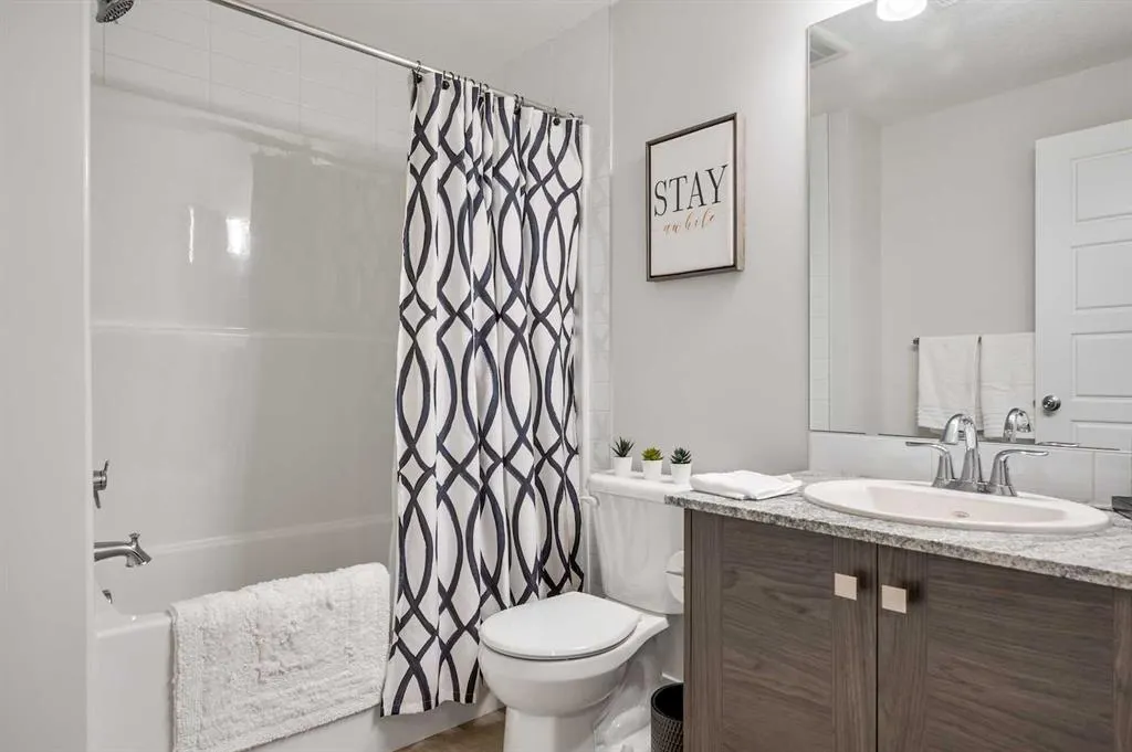 10 Belmont Garden SW