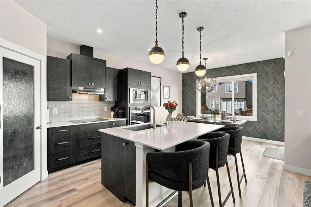 10 Belmont Garden SW