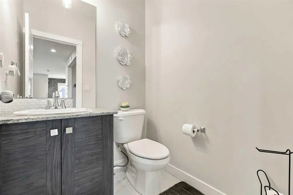 10 Belmont Garden SW