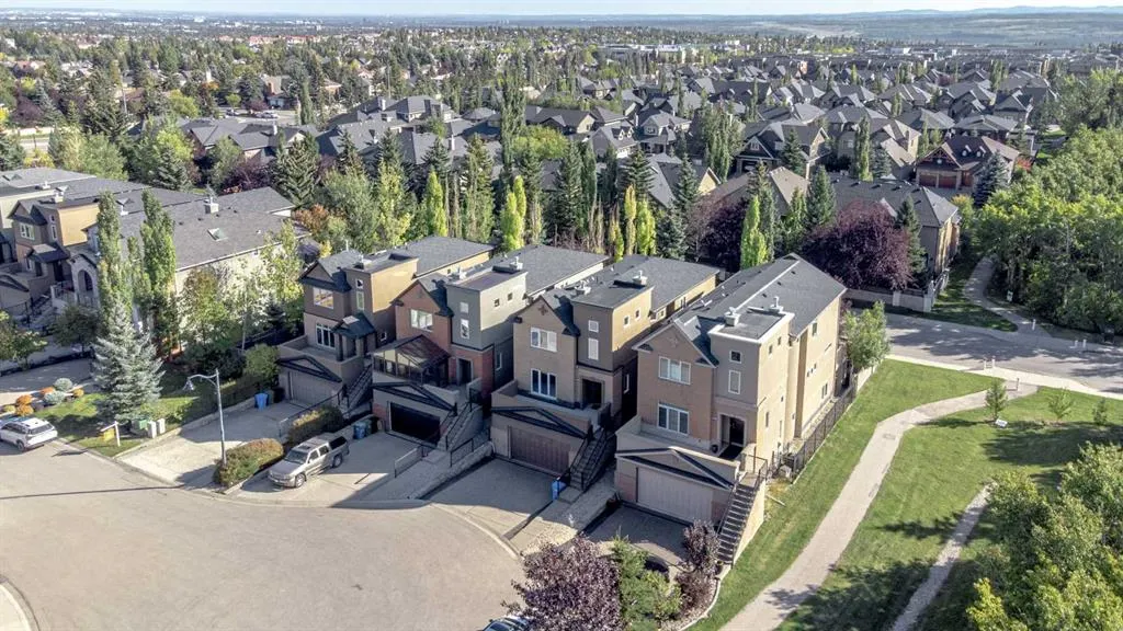 59 Aspen Meadows Green SW