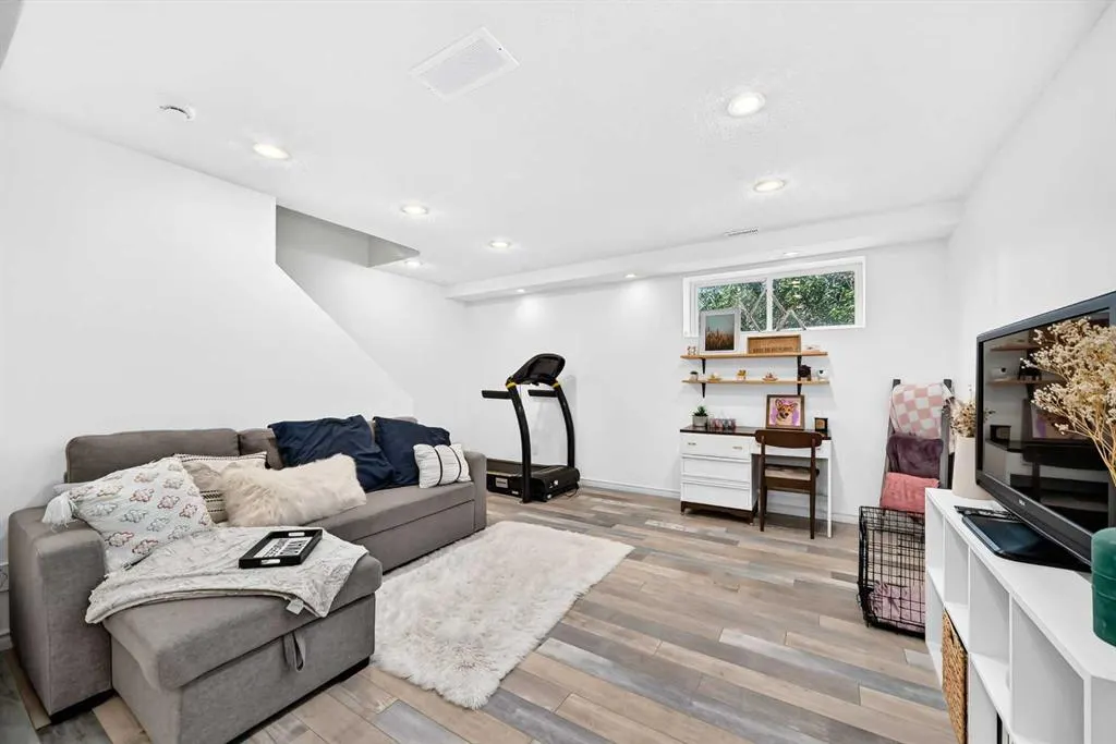 116 Auburn Meadows Boulevard SE