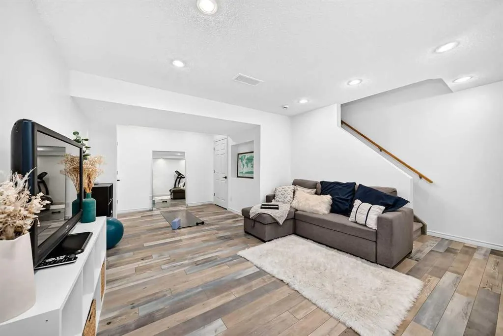 116 Auburn Meadows Boulevard SE