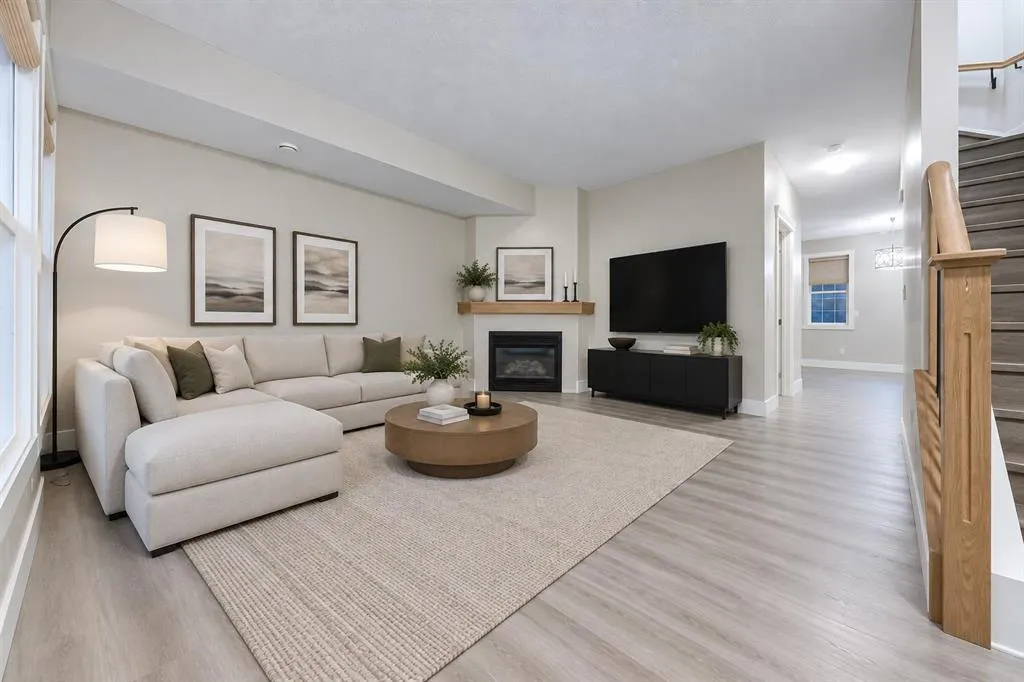 29 Springborough Boulevard SW #25