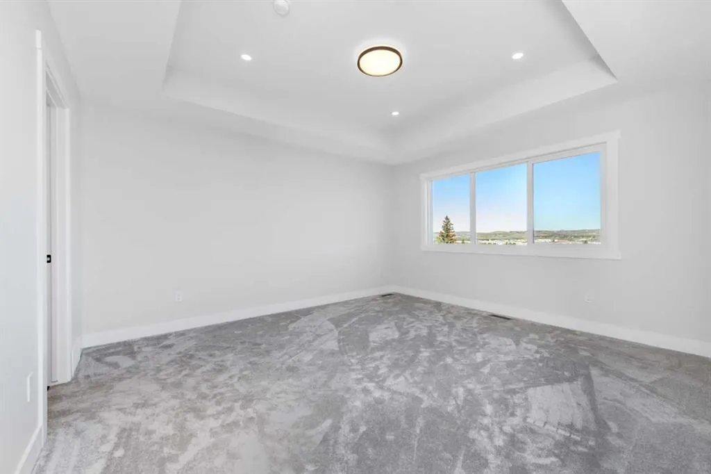 463 Rivercrest View
