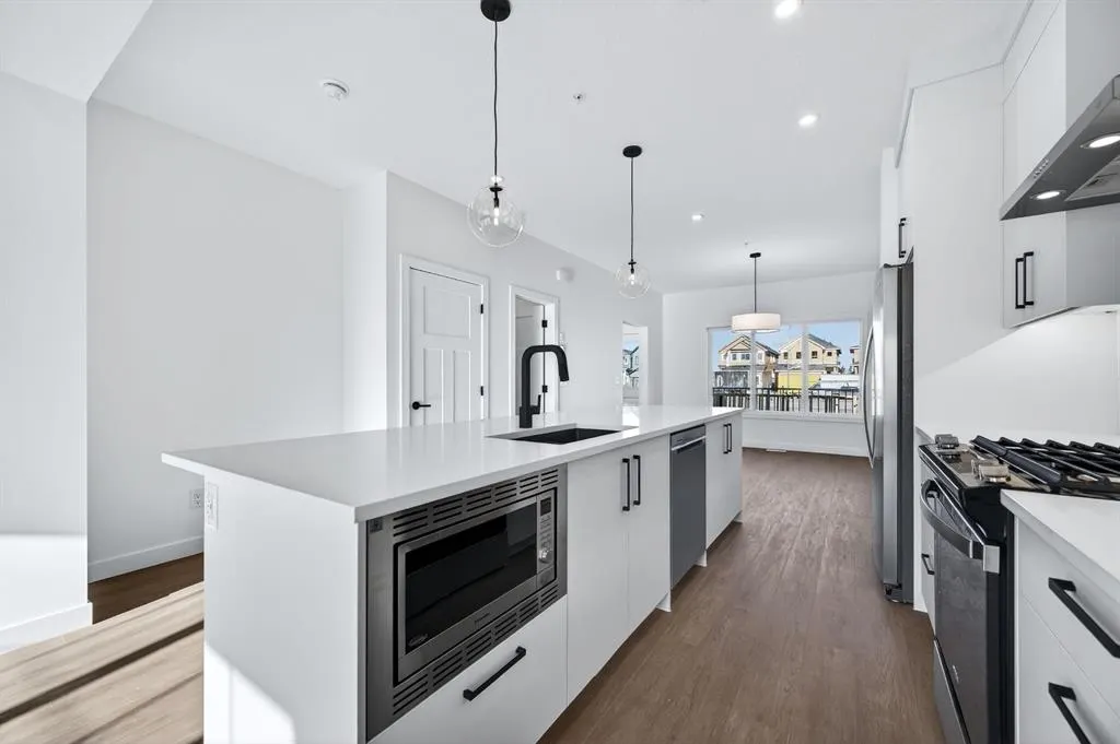 46 Prince Drive SE