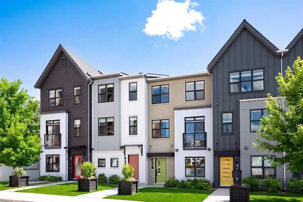 437 Alpine Avenue SW #801