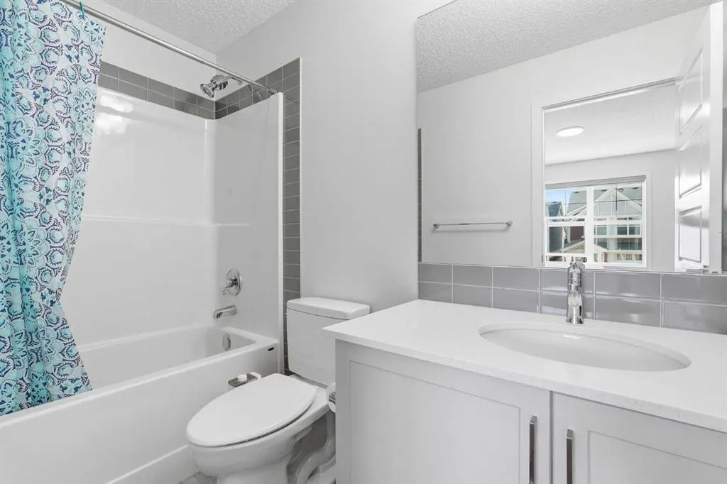 44 Amblefield Avenue NW