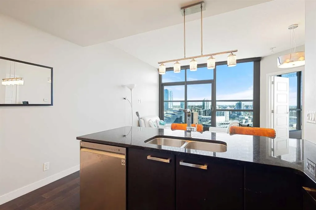 225 11 Avenue SE #2203