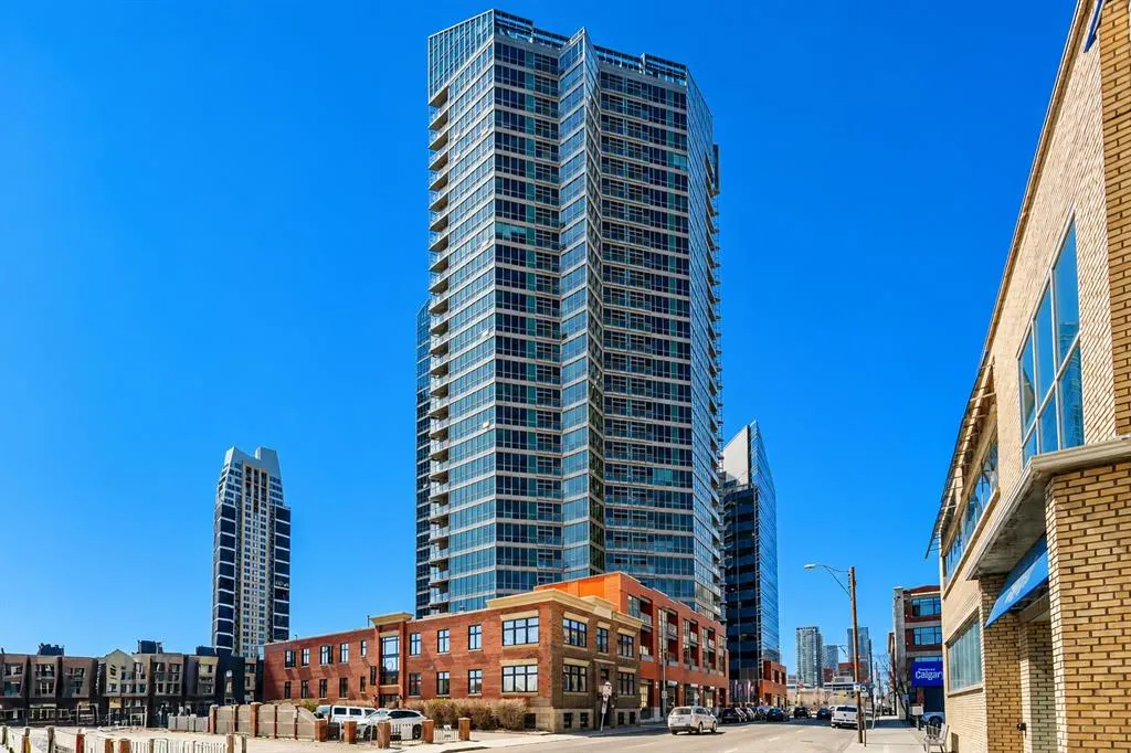 225 11 Avenue SE #2203