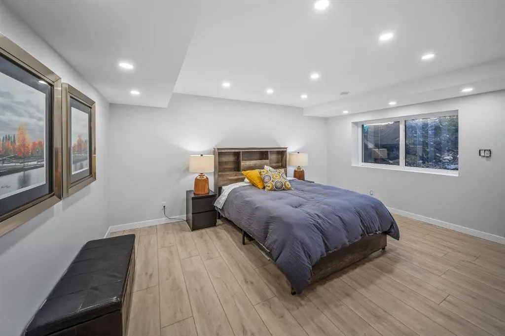 258 Grizzly Crescent