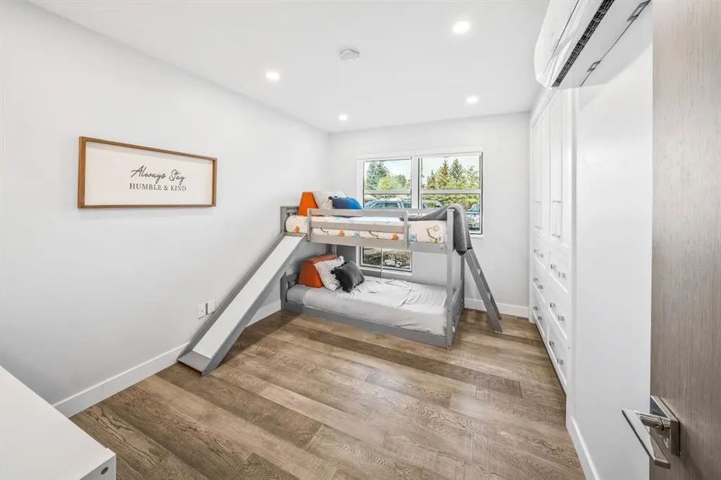 258 Grizzly Crescent
