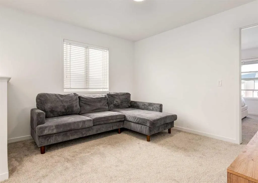 1041 Mahogany Boulevard SE