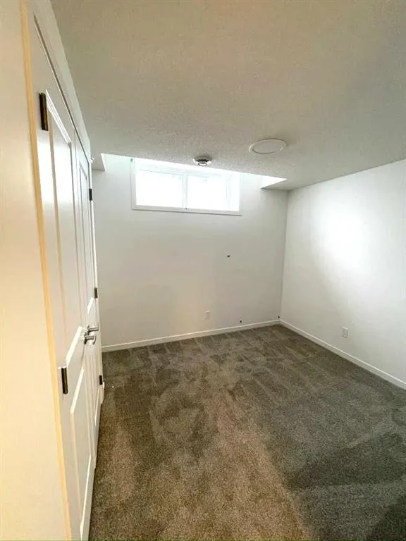 1041 Mahogany Boulevard SE