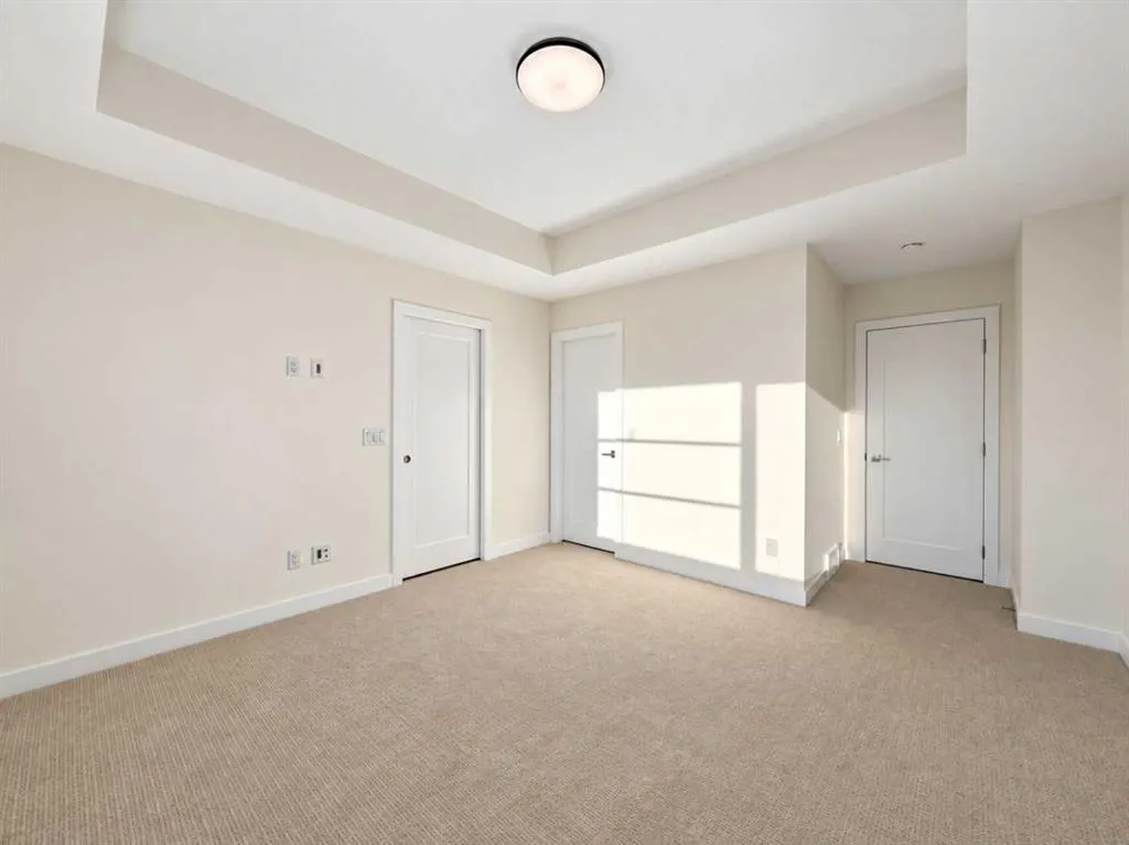 2337 waterbury Road