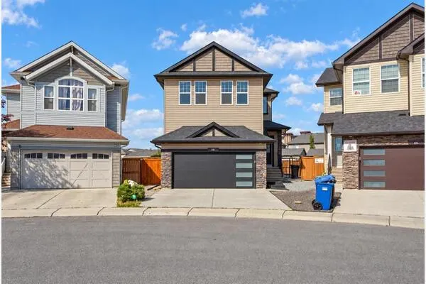 44 Skyview Point Terrace NE