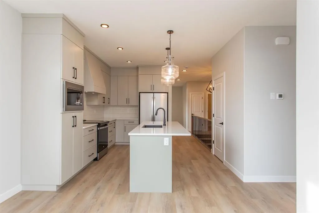 17 Tindale Place