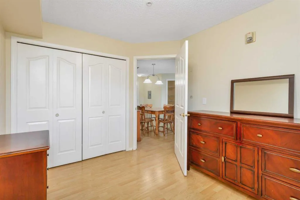 56 Carroll Crescent #134