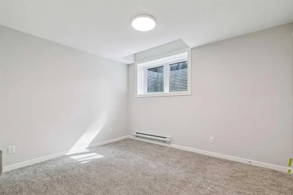 135 Mahogany Parade SE #1112