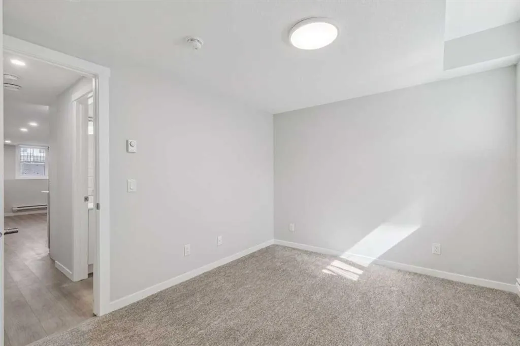135 Mahogany Parade SE #1112