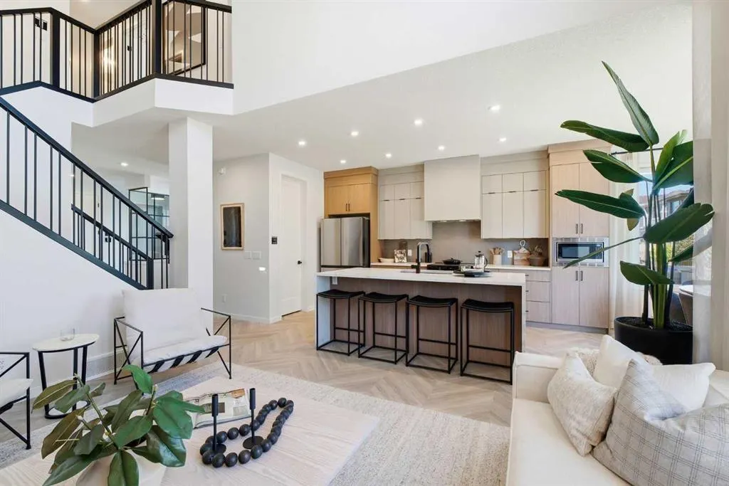 345 West Grove Lane SW