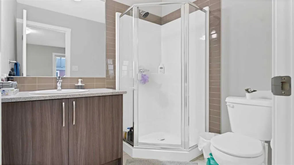7451 Falconridge Boulevard NE #2016