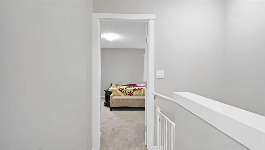 7451 Falconridge Boulevard NE #2016