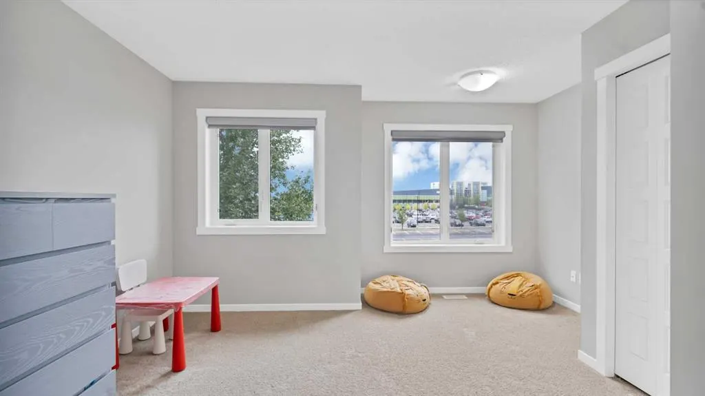 7451 Falconridge Boulevard NE #2016