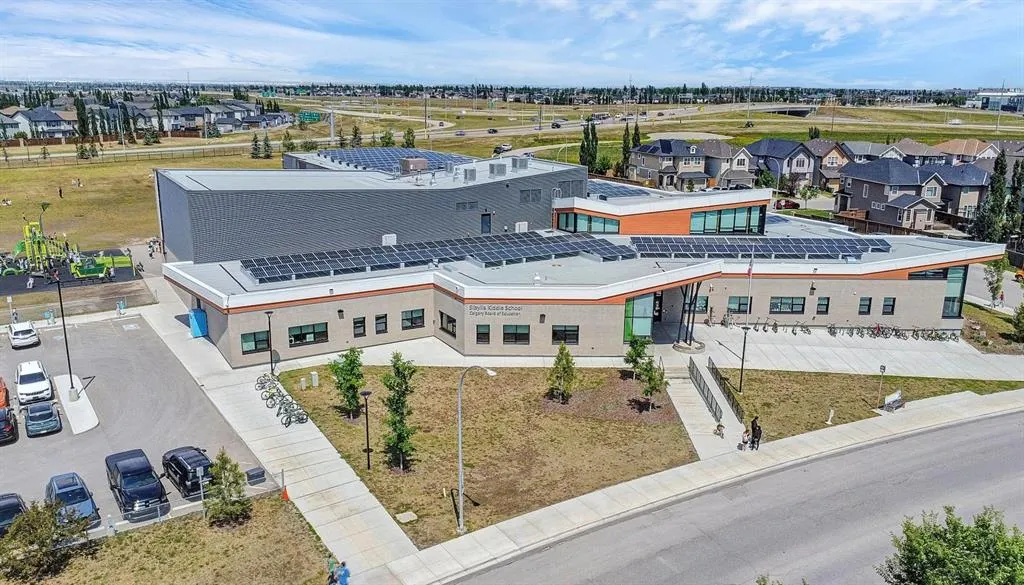 15 Cranfield Manor SE
