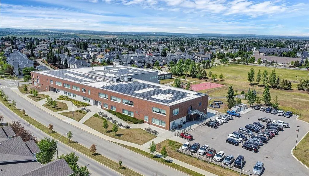15 Cranfield Manor SE