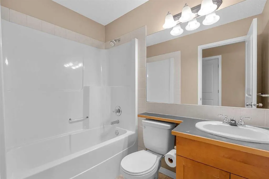 15 Cranfield Manor SE