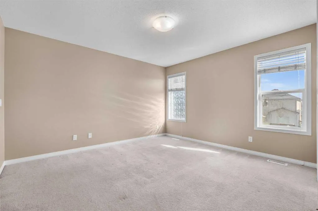 15 Cranfield Manor SE