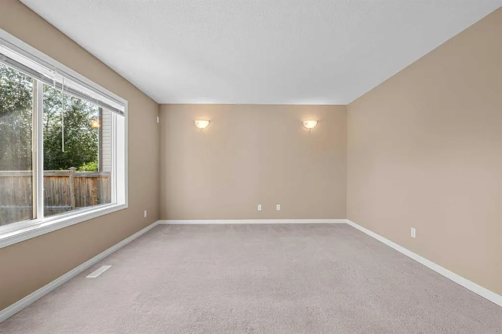 15 Cranfield Manor SE