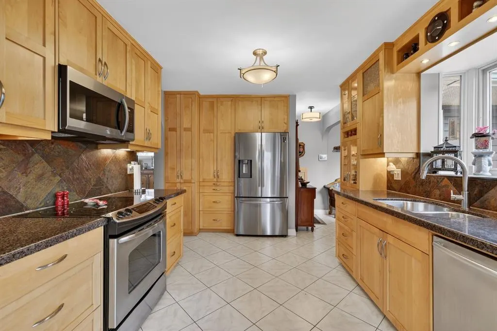 2316 Richmond Road SW