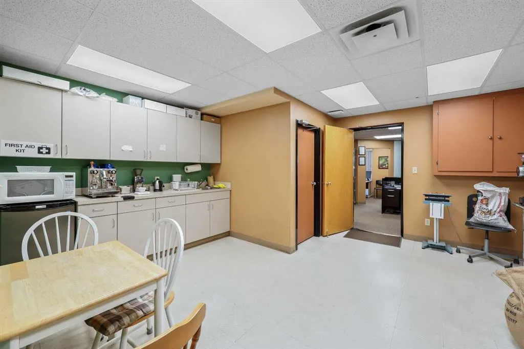 4116 64 Avenue SE #104